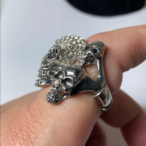 🖤Skull 💕silver ring - Picture 5 of 10